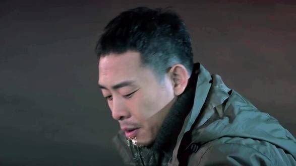 老头,你是不是看我不顺眼?