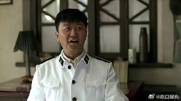 欧阳名字饱含诗意,德福一脸不岔,撸起袖子直骂狗屁