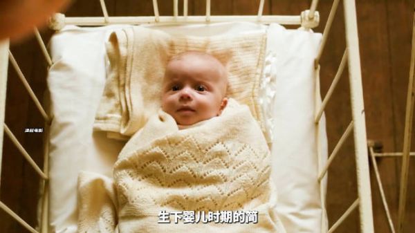 影史公认的王炸级烧脑神片,女主和自己生下自己,击碎你的三观