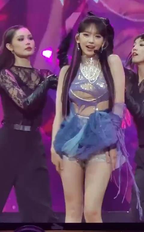 程潇不愧是韩女团出道的,现在跳舞还有那种味道!