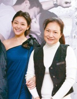 大S母亲丧女心痛，公开征人陪散步，无奈求助：有人可以救我吗？