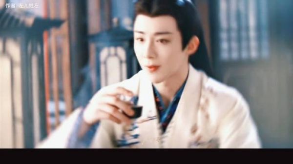 我们的太子殿下真的是貌美如花 还这么宠 小鱼真的幸福啊!