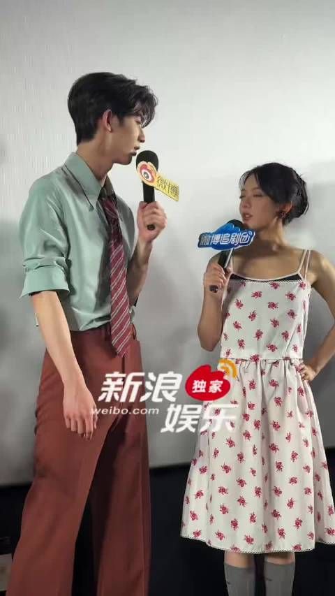 赵今麦张凌赫互选对抗技能,复活甲对战无限子弹