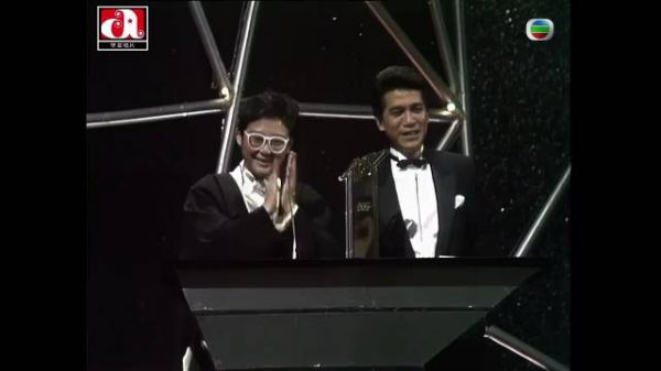1984年香港十大劲歌金曲颁奖,张国荣《Monica》获选