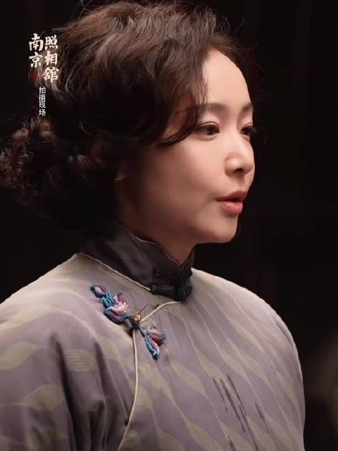 哪怕你们拿着武器对着我,我也会大声地告诉你们,我们中国人不会低头