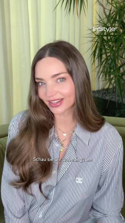 米兰达可儿携子女拍封面大片,亲子照私藏不公开