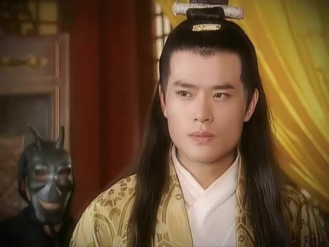 绝无神练得绝无神功本来就是绝情绝欲,想不通这家伙权色心这么重