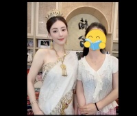 方媛民族传统服饰出镜，三胎孕肚明显，幸福感十足！