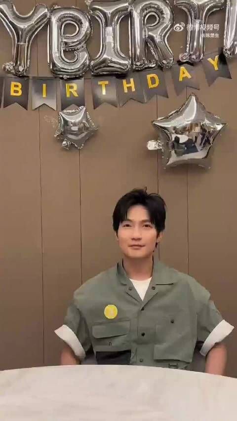 陈楚生生日坚持舞台演出,音乐治愈听众