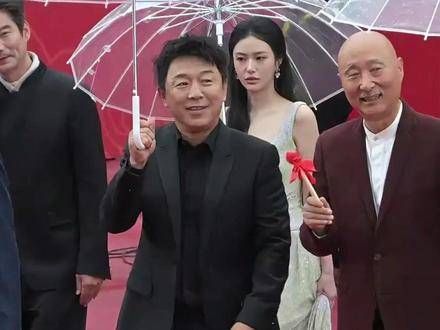 黄渤零片酬出演《戏台》,幕后导演陈佩斯揭晓原因