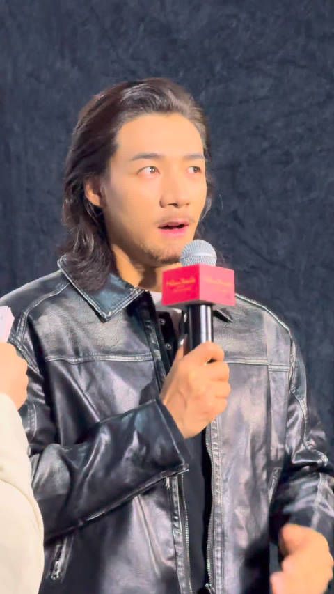 此沙嘴瓢称成龙是自己粉丝,现场观众爆笑