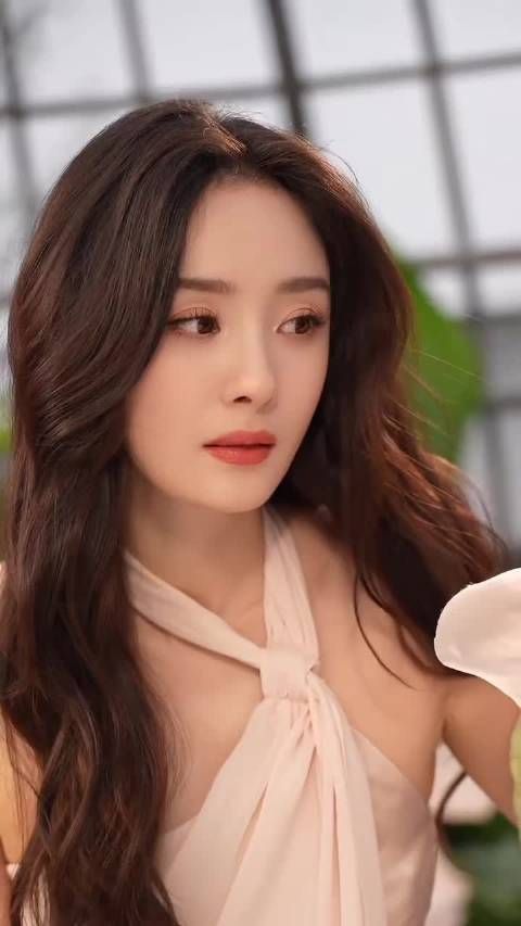 我承认,gzs新抖杨幂又把我美得心一震
