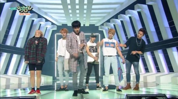 十年前的今天(150731),BEAST 带来的回归舞台