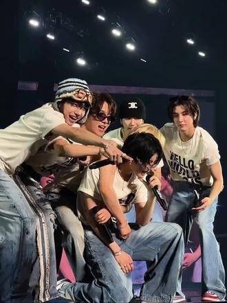 或许这是唯一一次的1st TOUR