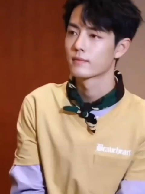 怎么会有这么漂亮的男孩子,战战一害羞,全世界都亮了~xz