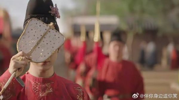 花鸟使陪县主散心 何淮芳看清扇子后面孔,竟是蒋长扬