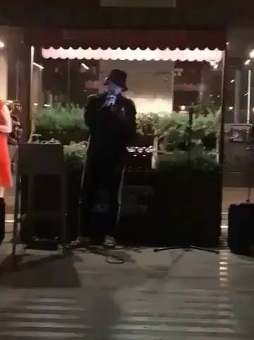 田柾国 180801 马耳他 街头表演 Lost stars