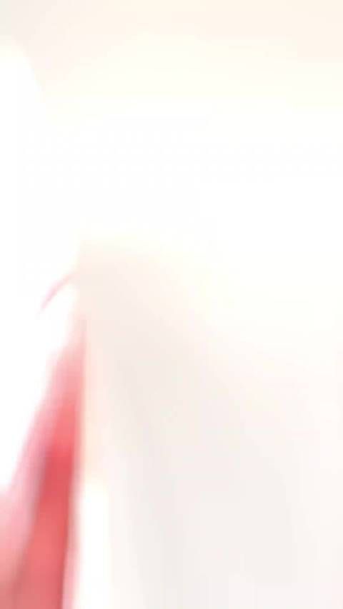 有一张大王扑克牌就可以变身成一诺
