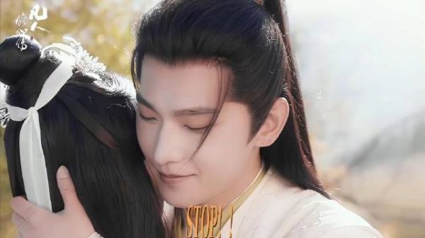 南宫婉法力尽失引热议,韩立墨彩环CP感获赞