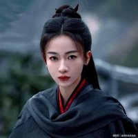 吴谨言全面复出。于正发文：归来依旧是大女主