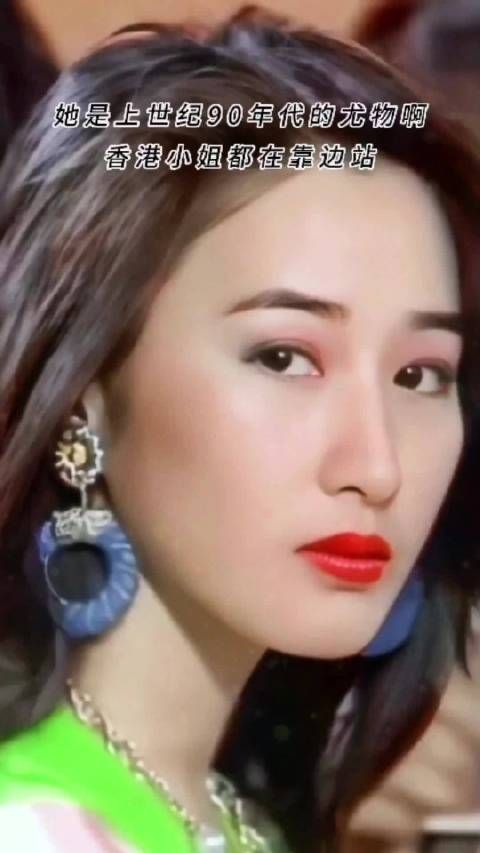 关永荷的颜值在街上是什么水平?算不算满分美女