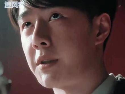 魏若来临场演讲感人至深,白纸控场展现高能时刻