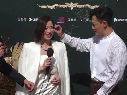 林峯回应家族继承者竞争，称将为女友开车门