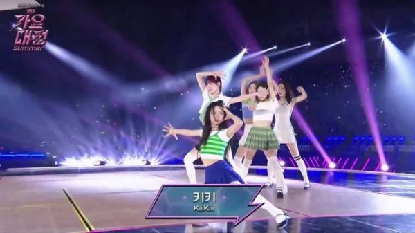 kiiikiii的最新打歌舞台,是五个活力少女