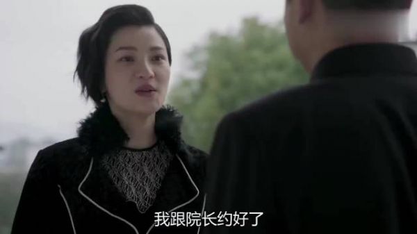 翅膀：黑老大拐走小女孩，怎料小女孩一穿裙子，黑老大瞬间被萌化