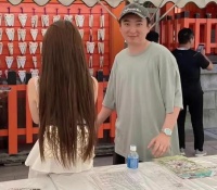 王思聪也没有想到，因无缝衔接女友，网友称他为“人生赢家”