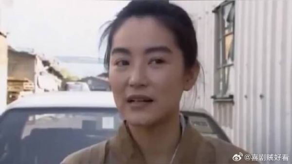 对比林青霞、张曼玉、王祖贤、张国荣等采访，林青霞普通话最好