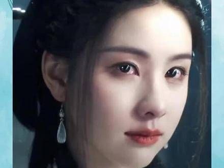 陈都灵又何尝不是内娱误入天家的生动缩影？