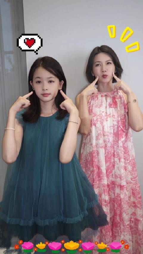 曹曦文与女儿合拍，12岁欣欣比妈妈还要漂亮，网友叹能出道的颜值