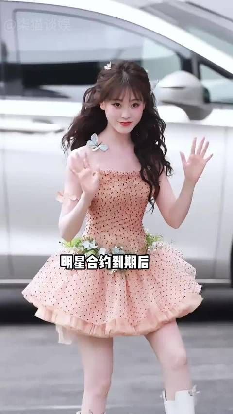 谢霆锋为何从未想过单飞?回看他一路历程,才懂真心换真心的可贵 ,霍汶希