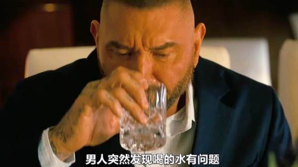 顶级特工退休后只想安享晚年，可为了女儿不得不重出江湖