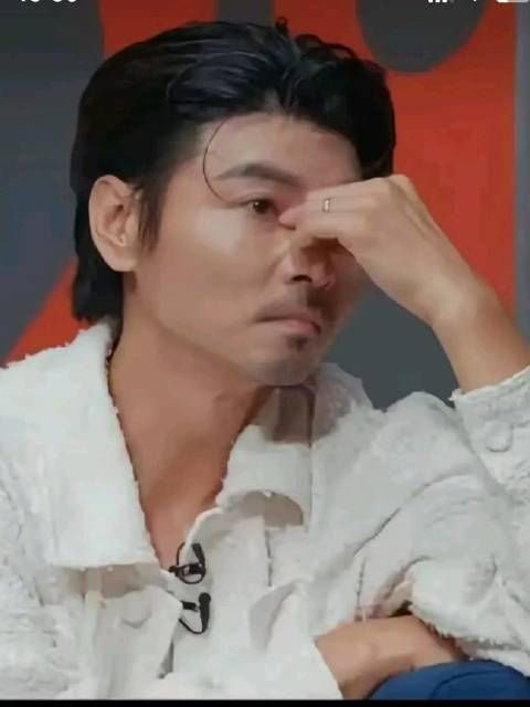 张晋自曝心脏手术，动作明星健康引关注