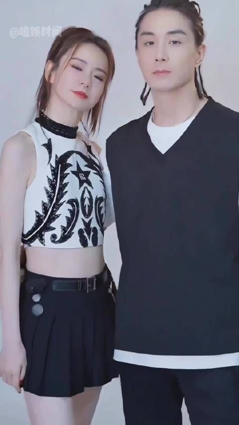 戚薇李承铉二胎随母姓引长辈异议,李承铉高情商回应化解矛盾