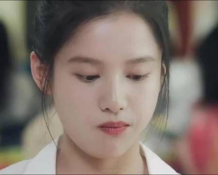 这时期的婧仪还是让人想捏的可爱猪包