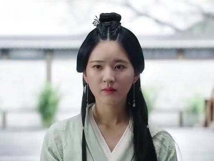 她纯真率性,果敢有担当,爱恨分明