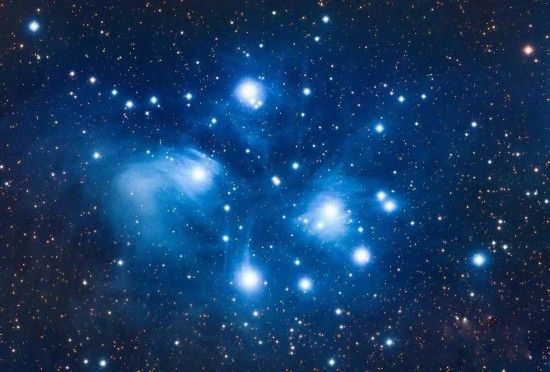 2021年1月6日，在云南丽江拍摄的昴星团特写。（安久 摄）