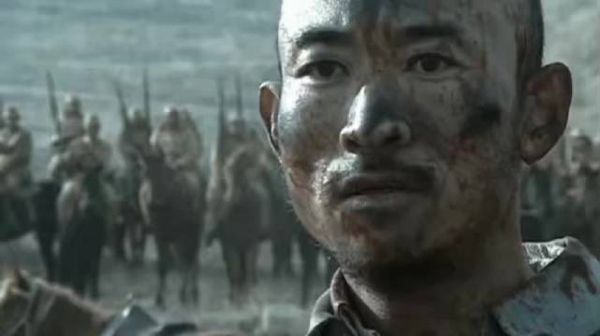 动荡时代电台连接两代人憧憬与守护