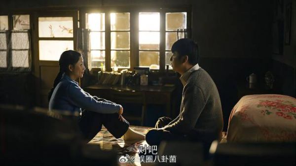 郑娟遇好心大娘 多卖了不少钱，真是太好了