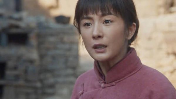 杨幂出演《生万物》宁绣绣,今晚继续种地剧情