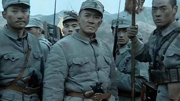 亮剑：李云龙刚想上前跟敌军单挑，却被魏和尚拦了下来