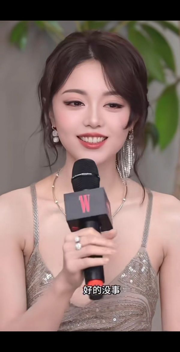 赵今麦说剪短发后走进了徐迟角色,“这个角色比较有个性”