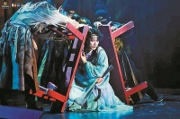 暑期演出档 最火“三剑客”