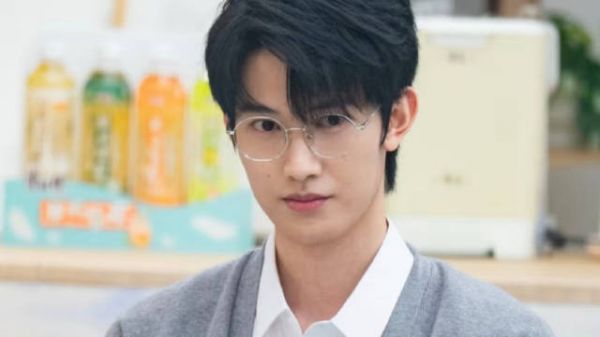 《心动8》方益炯面相关键词总结:“阴沉、家暴、病娇”