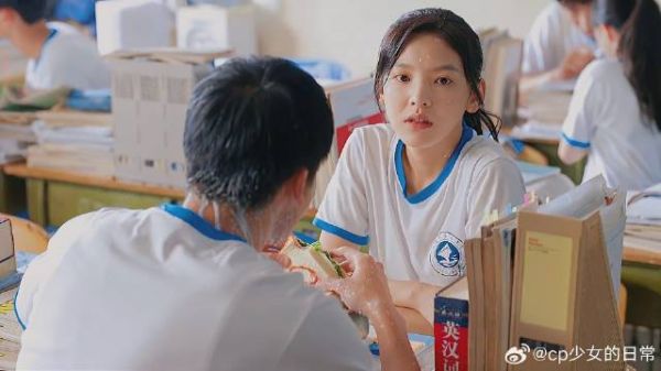 人的一生会遇到很多人，但初恋只有一个