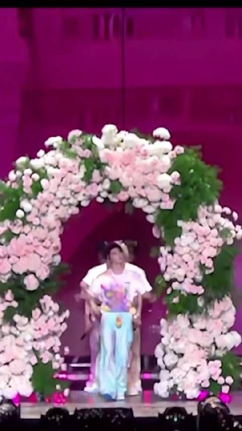 时代少年团上海演唱会全员献唱状态满分