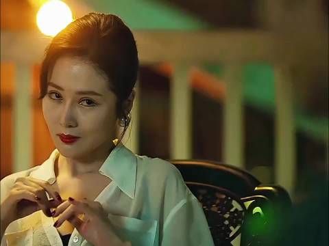 不贪财不贪色还不贪权,不会是卧底吧?